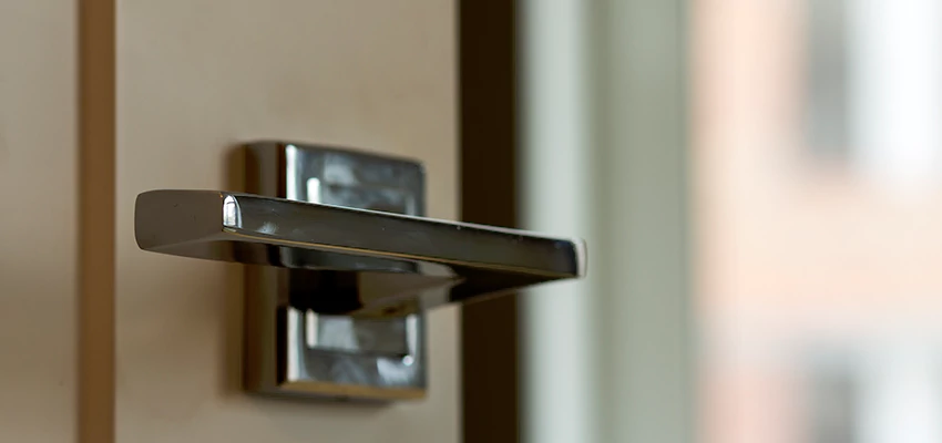 Door Lever Knob Repair in Carol Stream, Illinois