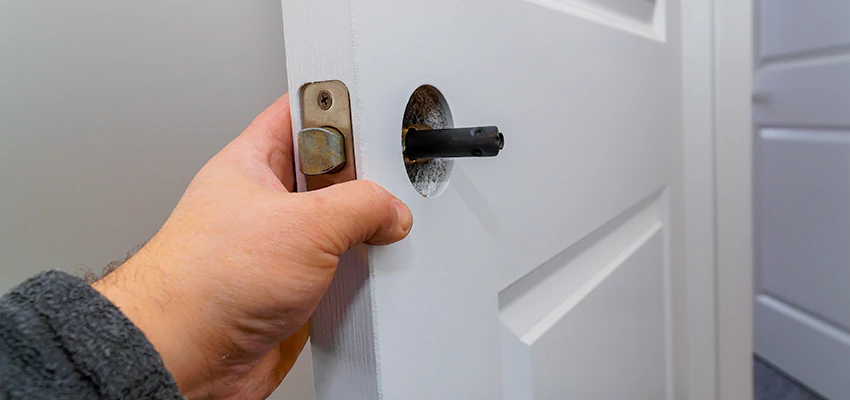 Nighttime Locksmith For Lock Repair in Carol Stream