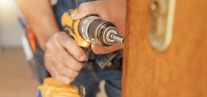 Break-in Door Replacement in Carol Stream