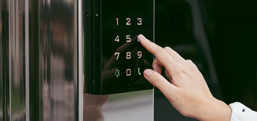 Keyless Door Entry System in Carol Stream